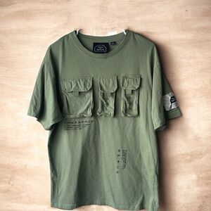 Space time men’s T-Shirt with Pockets